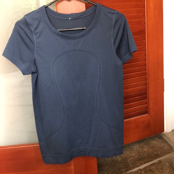 lululemon swiftly relaxed short sleeve